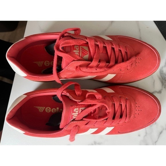 Gola Women's Red Suede Classic Sneakers Gum Sole Lace Up Casual Shoes 10 - Picture 3 of 5